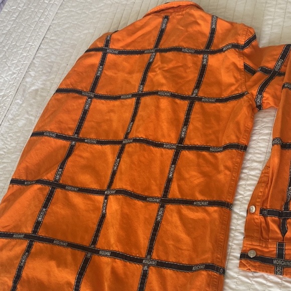 MOSCHINO LOGO Jean SHIRT/JACKET - Picture 8 of 8